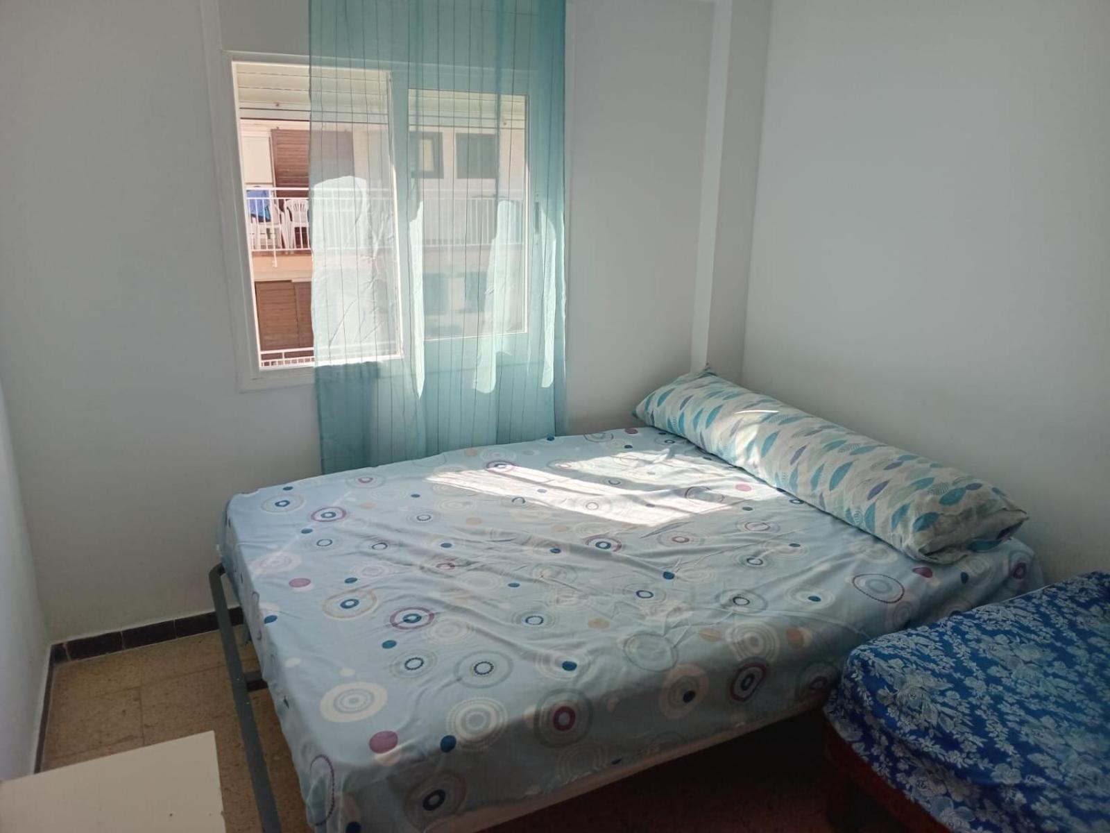 Habitaciones Compartidas En Un Apartamento Salou Ngoại thất bức ảnh