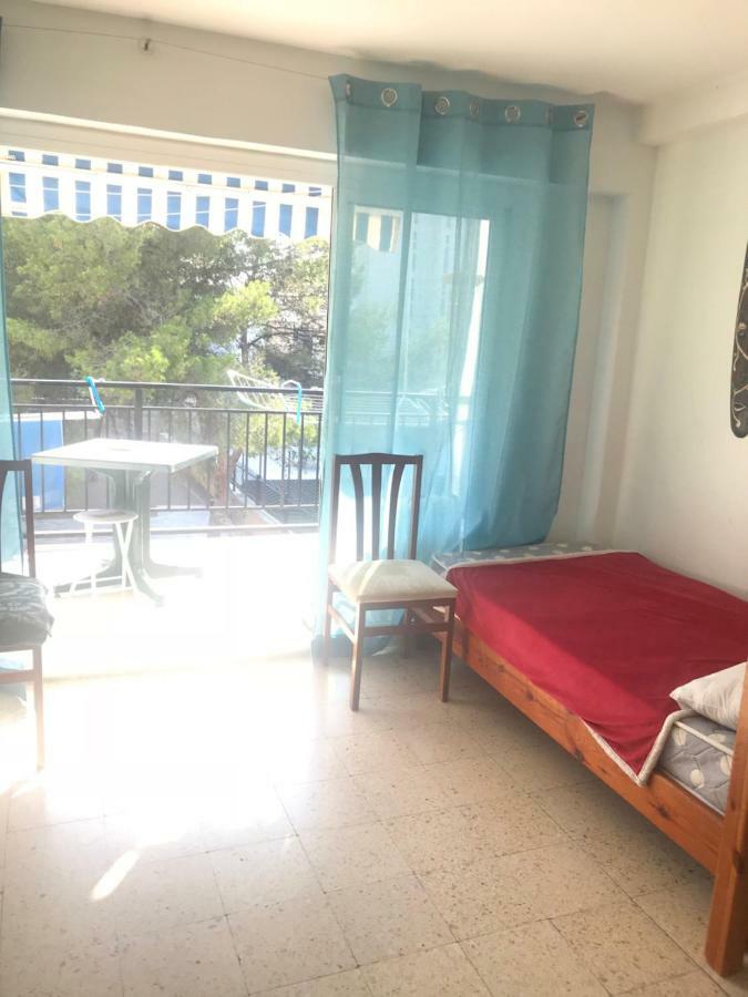 Habitaciones Compartidas En Un Apartamento Salou Ngoại thất bức ảnh