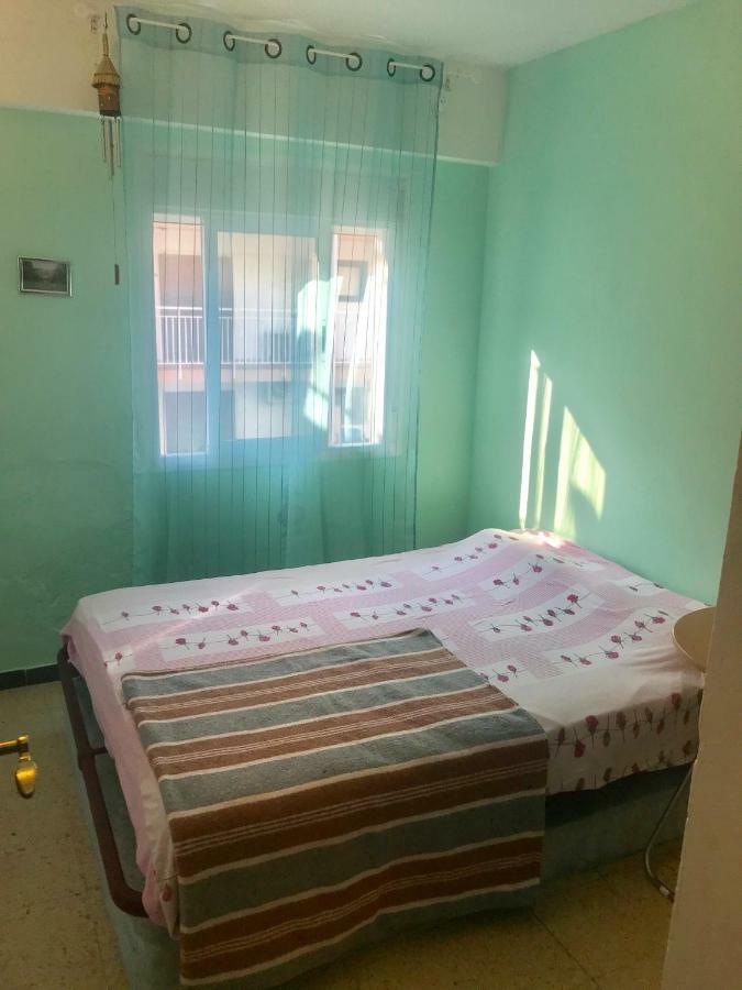 Habitaciones Compartidas En Un Apartamento Salou Ngoại thất bức ảnh
