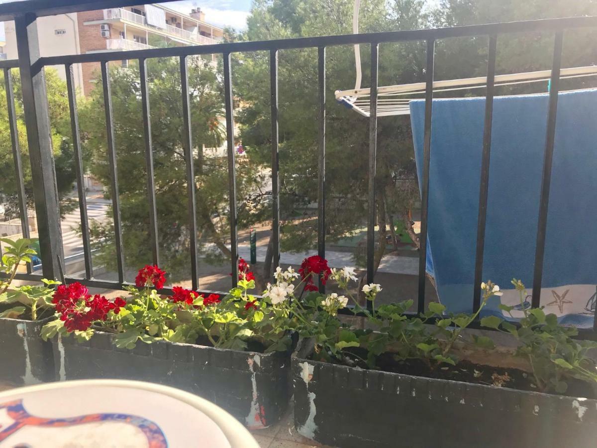 Habitaciones Compartidas En Un Apartamento Salou Ngoại thất bức ảnh